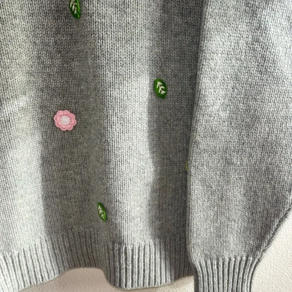 YITAI Lavender Field Hand Embroidery wool Sweater Women Large NWT - Picture 5 of 7